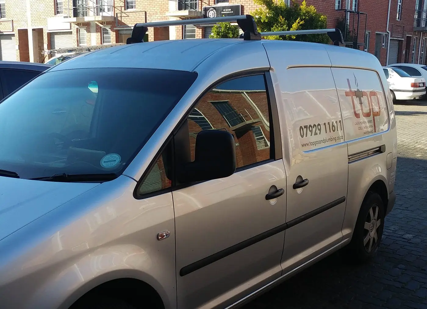 TOP Gas & Plumbing branded service van